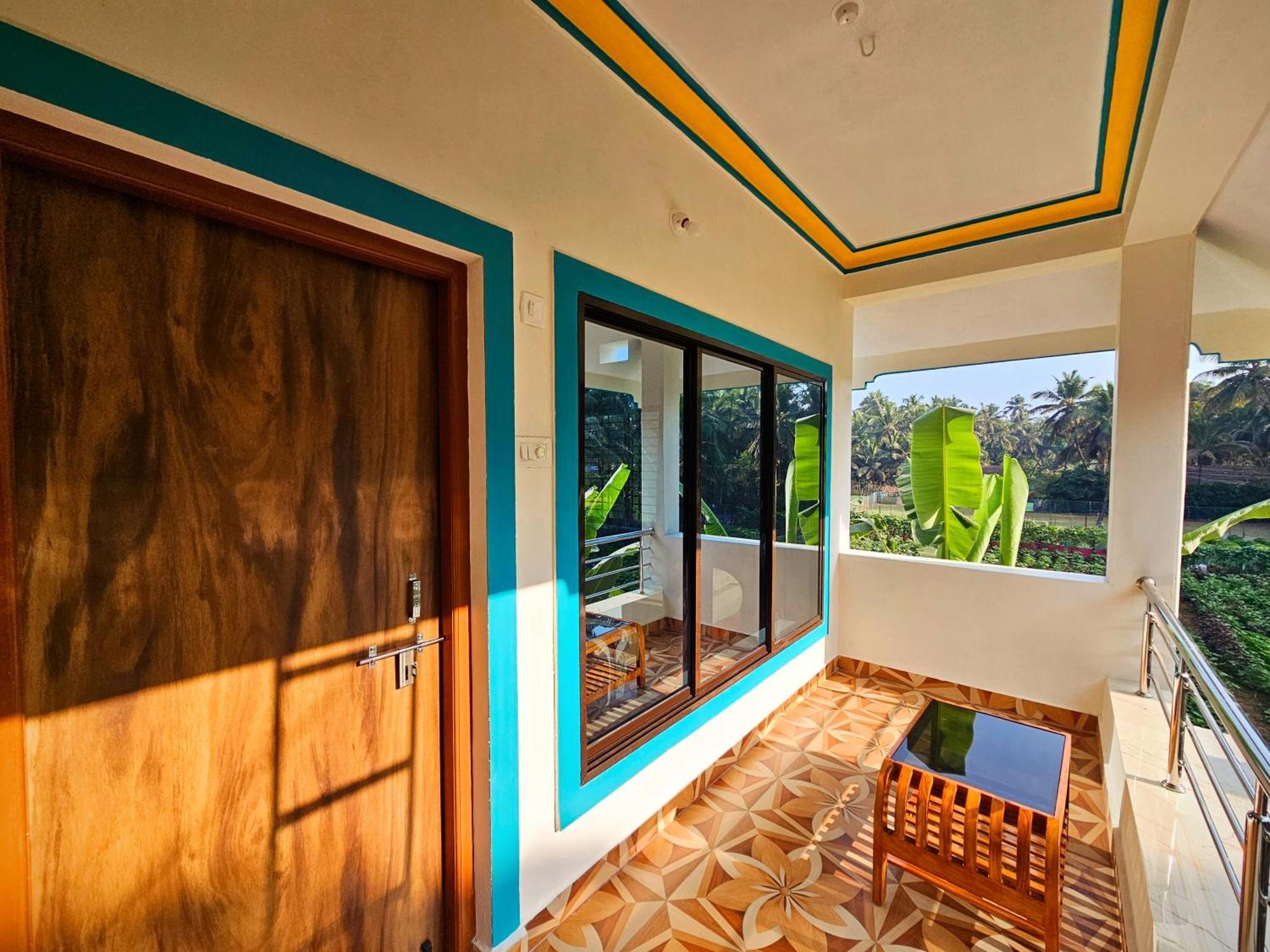The Beachwalk Stay - Your Pathway To The Beach Gokarna  Exterior photo